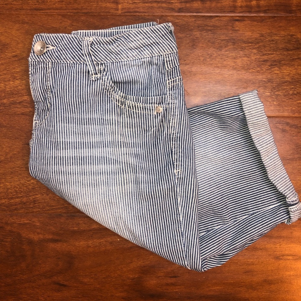 Striped Knee-length Shorts